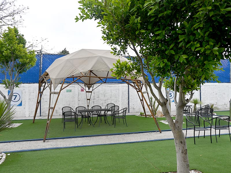 area-verde-universidad-san-angel-1